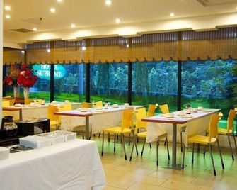 Hotel Supreme - Singapore - מסעדה