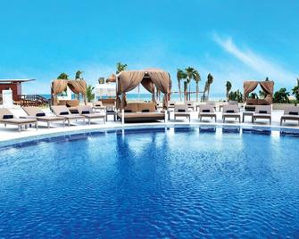 Royalton Riviera Cancun, An Autograph Collection Resort & Casino - Puerto Morelos - Pool