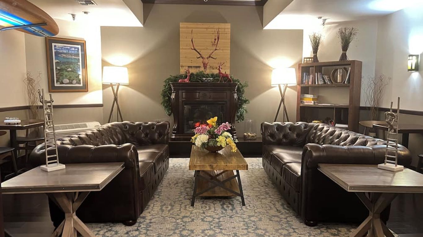 Postmarc Hotel and Spa Suites