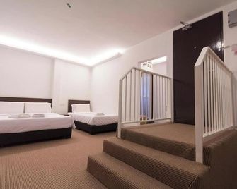 Hotel Raub Since 1968 - Raub - Bedroom