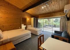 Lakes Lodge Okataina - Rotorua - Bedroom