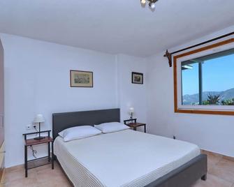 Villa Margarita - Skopelos - Schlafzimmer