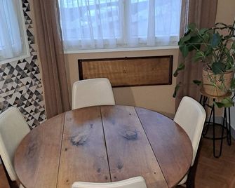 T2 Centre Limoges - Limoges - Dining room