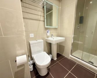 Maya Hotel - Luton