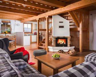 Liptovske chaty - Liptovský Trnovec - Living room