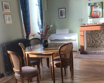 La Maison d'Amalaurille - Saint-Gaudens - Dining room