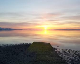 Lazy Bear Retreat - Peaceful & Relaxing - Reconnect with the Beauty of Nature - Sequim - Vista del exterior