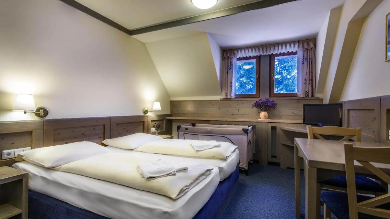 هوتل كرفافيك