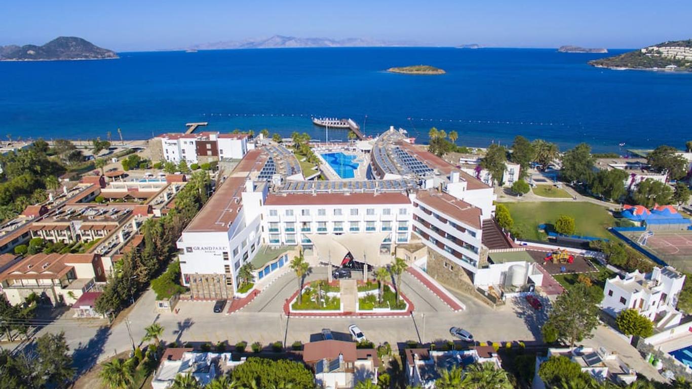 Azure By Yelken Hotel