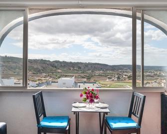 Stunning Ocean View & Easy Access to Lisbon&Beach - Costa da Caparica - Balkon