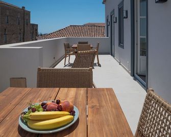 Liberty Suites Spetses - Spétses - Balcony