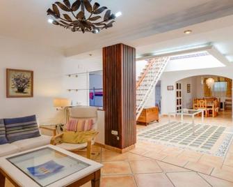 Casa GaLuz, entre la Sierra y el Mar - Alcalá de los Gazules - Sala de estar