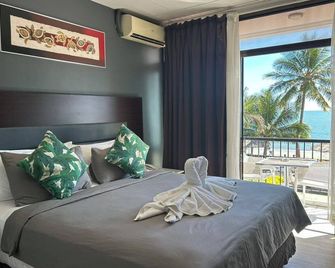 Smugglers Cove Beach Resort and Hotel - Nadi - Chambre
