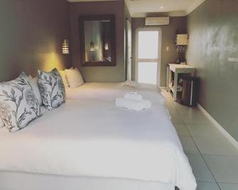 Chives Cottage - Cradock - Bedroom