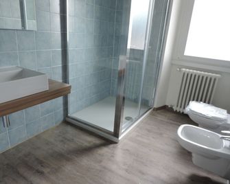 Hotel National - Faggeto Lario - Bad