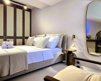 C a s a B e a s t - Split - Phòng ngủ