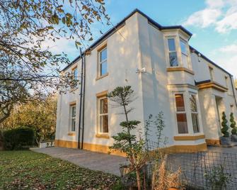 Glebe House - Seaham - Budynek