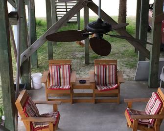 Spring Warrior Fish Camp Lodge, Located on the Gulf of Mexico. - Perry - Patio