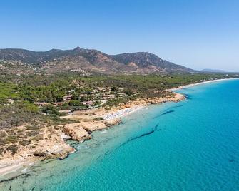Pinus Village Apartments - Santa Margherita di Pula - Beach