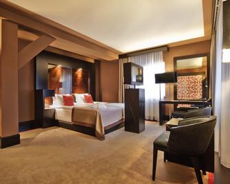 فندق وسبا بلاتينيوم بالاس بوتيك - فروتسواف - غرفة نوم