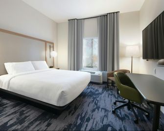 Fairfield by Marriott Inn & Suites Dallas East - Dallas - Bedroom