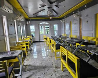 New Bhabani Hotel - Brahmapur - Restaurante