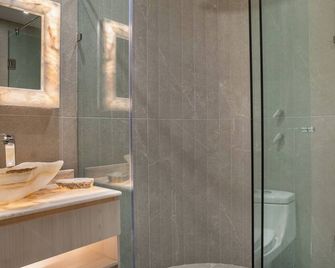 To Be Suites - Mexico City - Phòng tắm