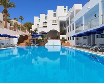 Aparthotel Esquinzo Y Monte Del Mar - Pájara - Zwembad