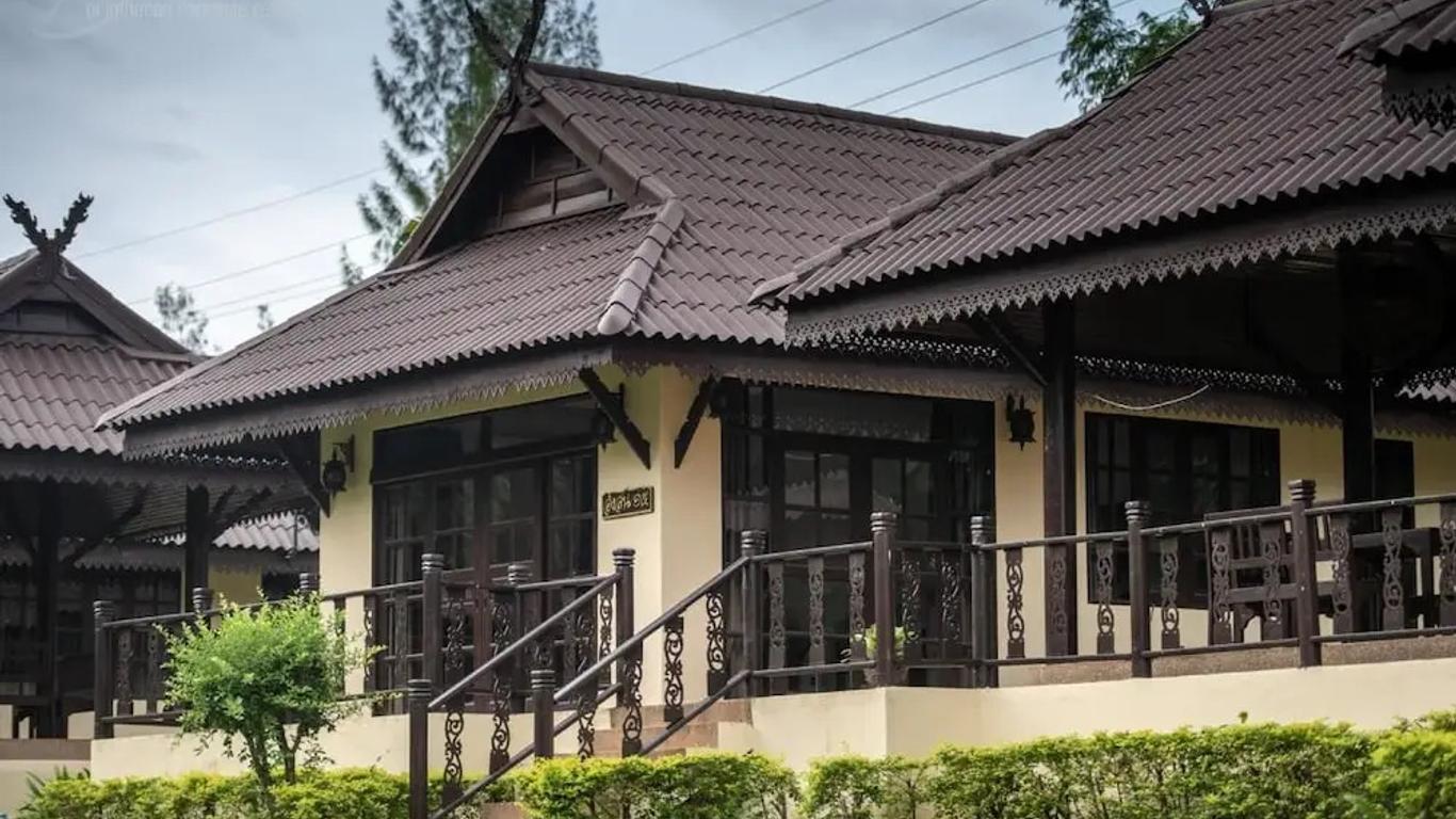 อินทนนท์ ริเวอร์ไซด์ รีสอร์ท