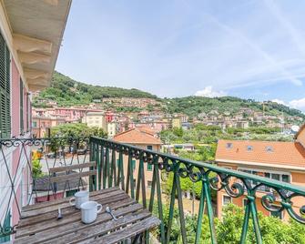 2 bedroom lovely apartment in Le Grazie - Portovenere - Balcony
