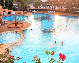 Sleek 1 bed condo Jomtien - Jomtien - Uima-allas