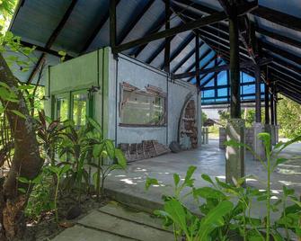 Mi Lugar Retreat And Spa - Hanimaadhoo - Front desk