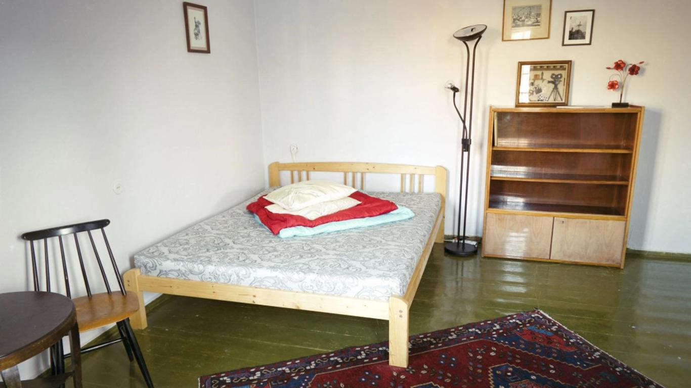 Katus Hostel