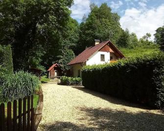 Holiday house Frýdlant v Cechách for 1 - 6 persons with 3 bedrooms - Holiday house - Raspenava - Vista del exterior