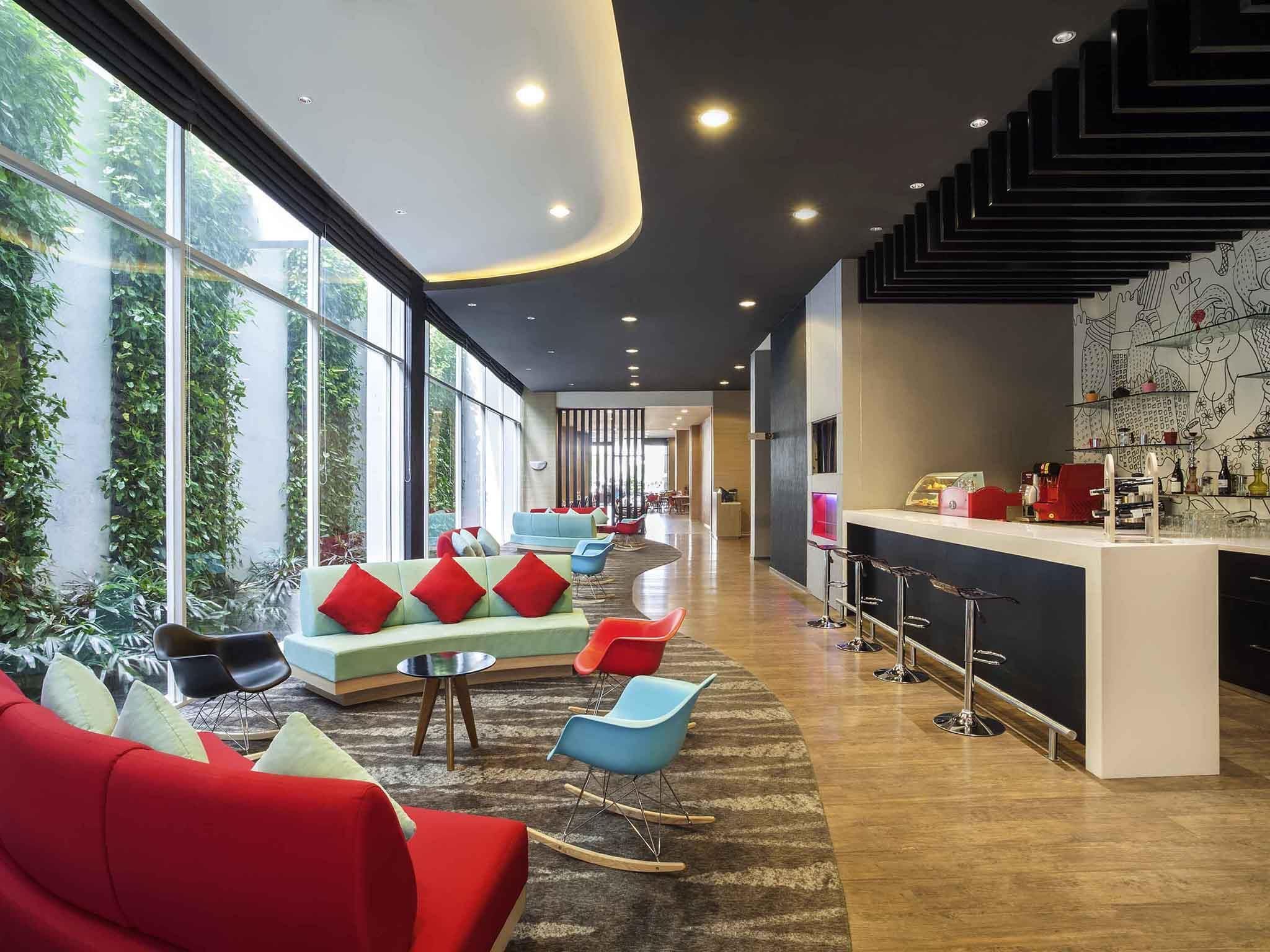 ibis Jakarta Harmoni - Jakarta - Bar
