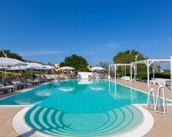 Gh Gallipoli Resort - Gallipoli - Uima-allas