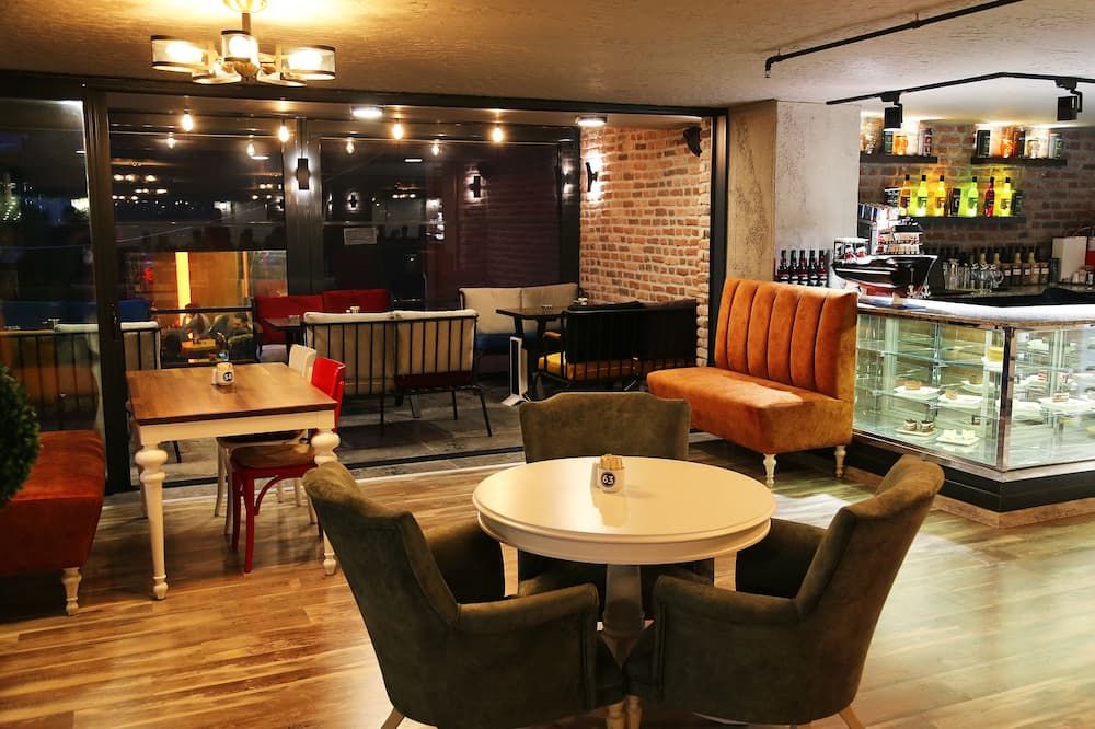 Marvell City Otel - טראבזון - בר