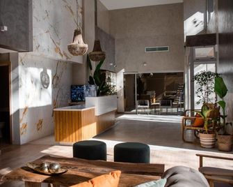 Gran Hotel Dakar - Мендоза - Лоббі