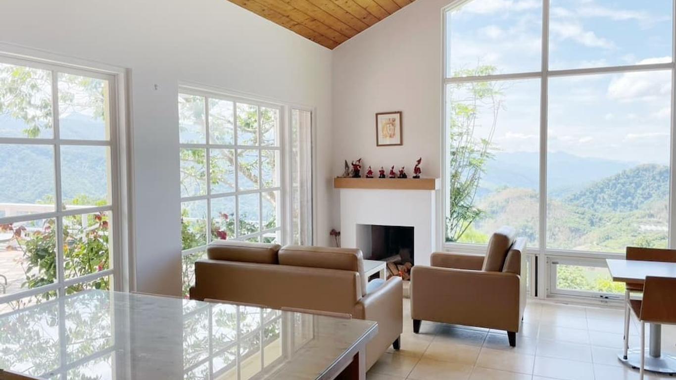 Alishan Tea Garden B&B