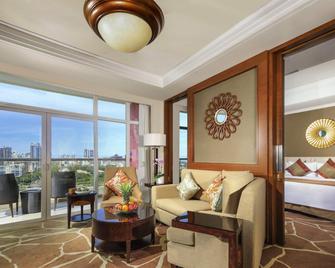 Pullman Haikou - Haikou - Living room