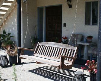 Enjoy Your Visit To A Private Horse Ranch! - Fallbrook - Patio