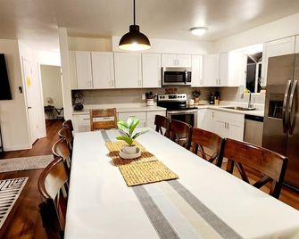 Lake Powell Home with Pool - Page - Cocina