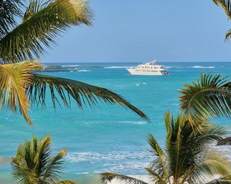 Hotel Albemarle Galapagos Beachfront - Puerto Villamil