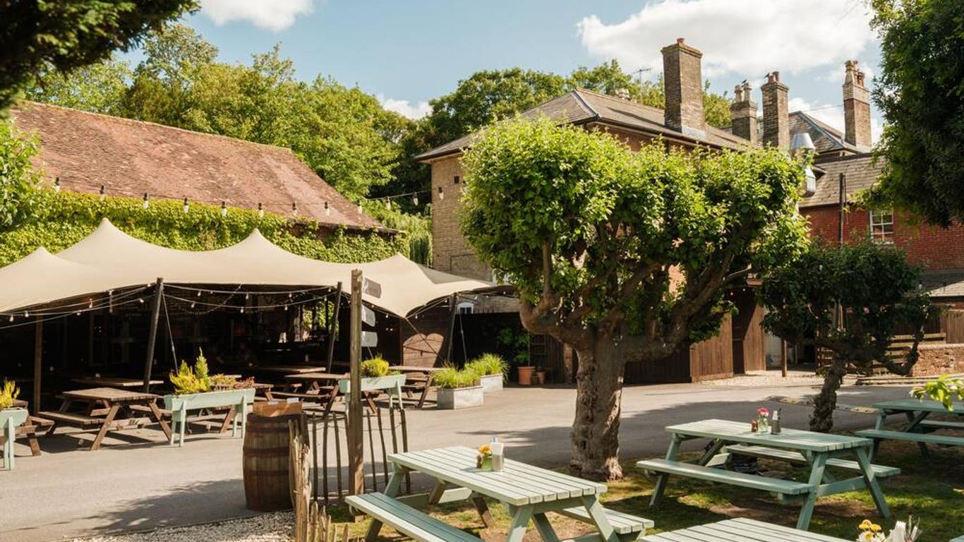The Pembroke Arms