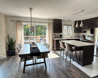 Charming 4-bedroom house in Gatineau - Gatineau - Køkken