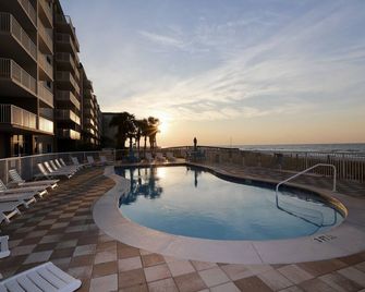 Sandy Key 212: 2 Br/2 Ba Beachfront Condo, Perdido Key, Fl. On-Site Rental Office, Sleeps 6 - Magnolia Springs - Pool