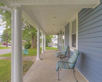 8 Min. To Vt, 15 Min. To Ru & 4 Min. To Aquatic Center - Christiansburg - Patio