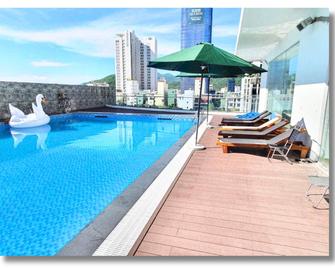 Flc Luxury Apartment Quy Nhon - Qui Nhon - Zwembad