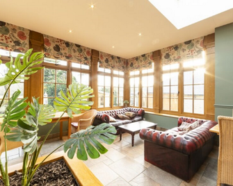 The Speech House - Coleford - Lounge