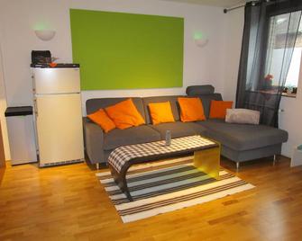 Blex Apartment - Oberhausen (Nordrhein-Westfalen) - Sala de estar